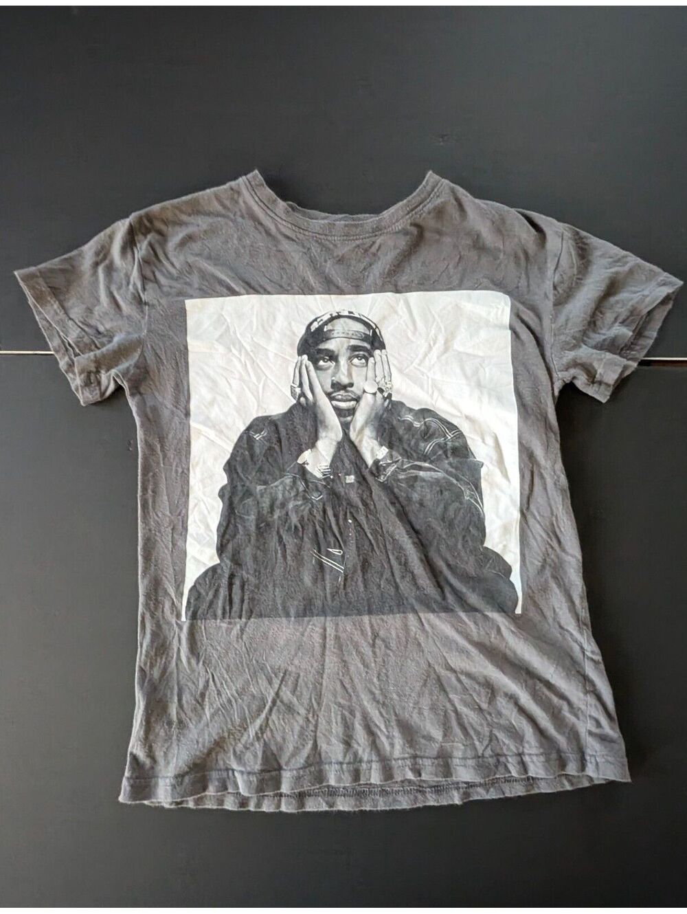 Official 2PAC Brand Grey Tupac Graphic T-Shirt - Size XS